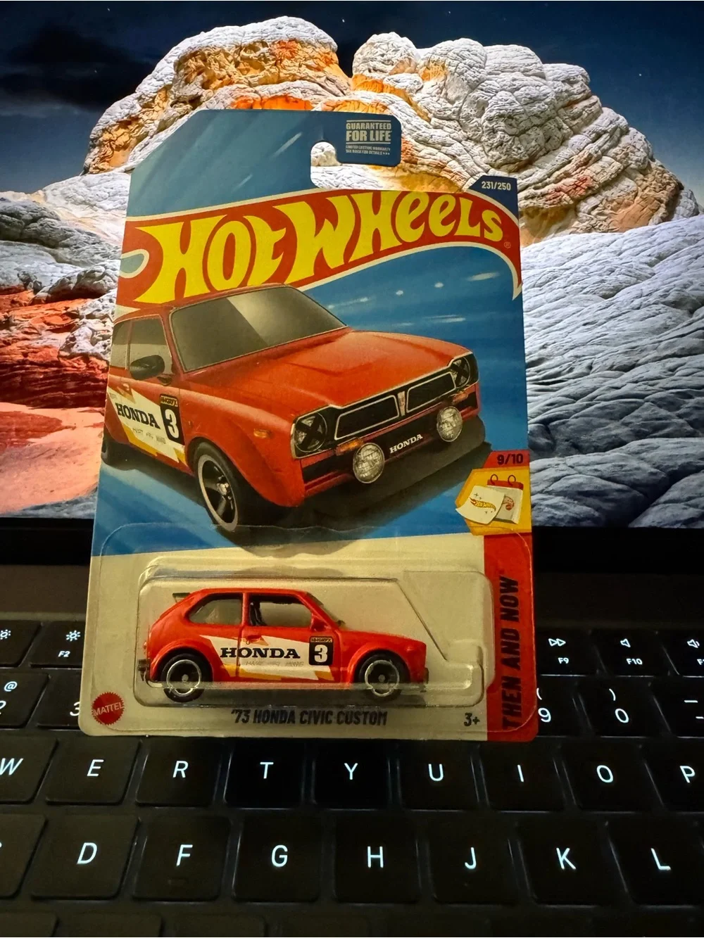 Hot Wheels '73 Honda Civic Custom - Red